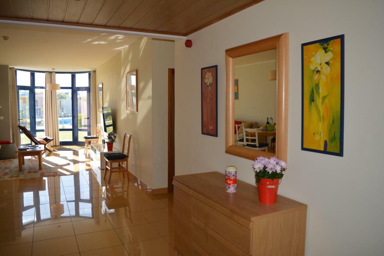 Marina De Albufeira Orada Resort - 2-Bed Apartment With Huge Pool Extérieur photo
